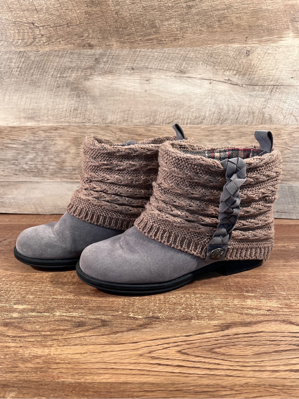 MUK LUKS Patti Cable Knit Sweater Cuffed Ankle Boots Gray